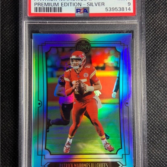 2019 Panini Legacy Premium Silver Prizm #51 Patrick Mahomes PSA 9 MINT Pop 4 - Picture 2 of 3